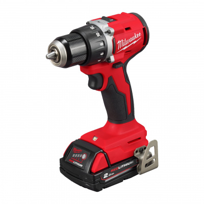 Аккумуляторная компактная дрель-шуруповерт Milwaukee M18 BLDDRC-202C 4933492833