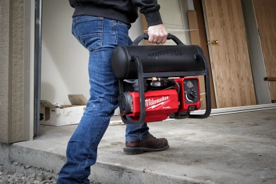 Аккумуляторный компрессор Milwaukee M18 FUEL FAC-0 4933472166
