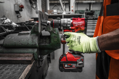 M18 FUEL™ ударная дрель M18 FPD3-0 4933498060