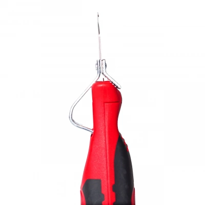 Инструмент для снятия изоляции кабелей Milwaukee (стриппер) Cable Stripper 4932498269