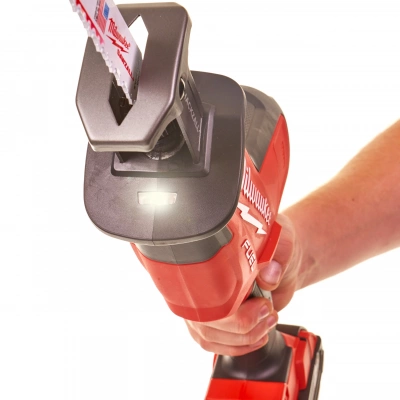 M18 FUEL™ HACKZALL™ компактная сабельная пила M18 FHZ-0 4933498064